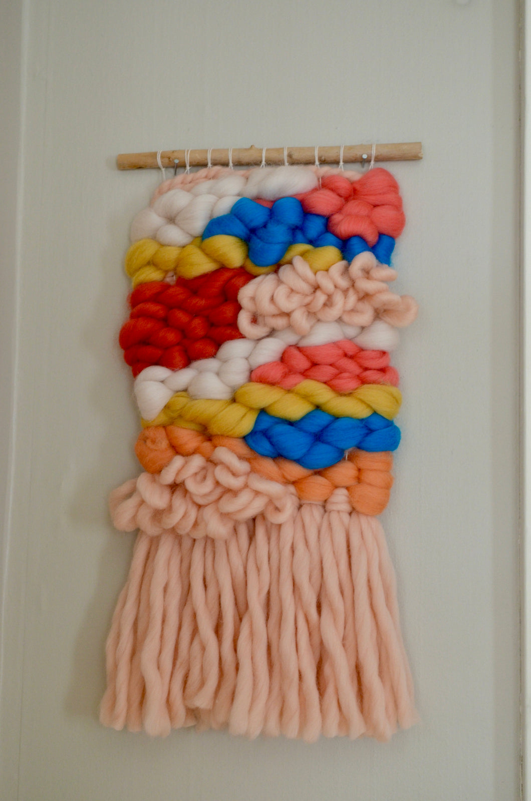 Etta - Colorful Weaving