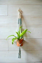 Load image into Gallery viewer, Colorful Twist Plant Hangers
