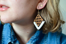 Load image into Gallery viewer, Cream Rattan Earrings
